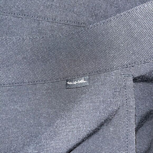 Travis Mathew performance polyester blend flat front  $95 men’s golf Shorts 38 - Picture 5 of 6